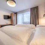 Miramonte 게스트하우스 3*